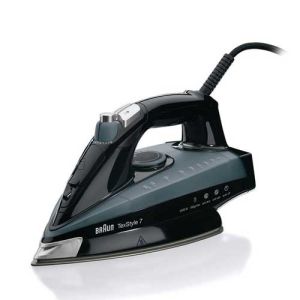 Braun TexStyle 7 Steam Iron in Black TS745A